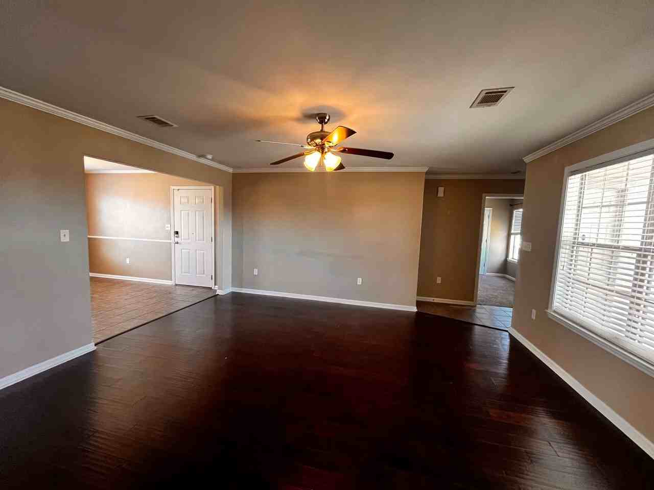 127 Willow Grove Rd - Photo 7 of 30