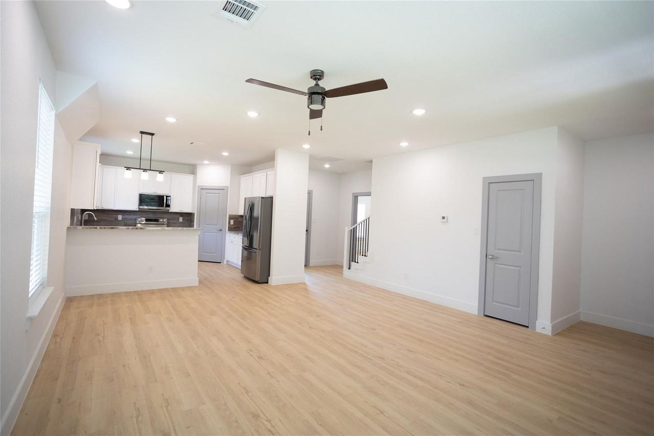 Winfield 3817 - Photo 3 of 50