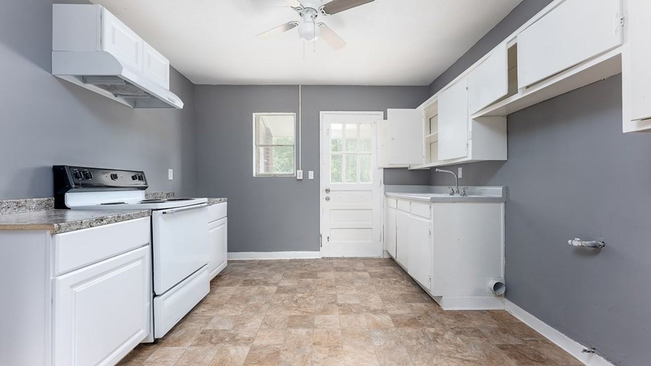 714 Palmetto Ave - Photo 3 of 6