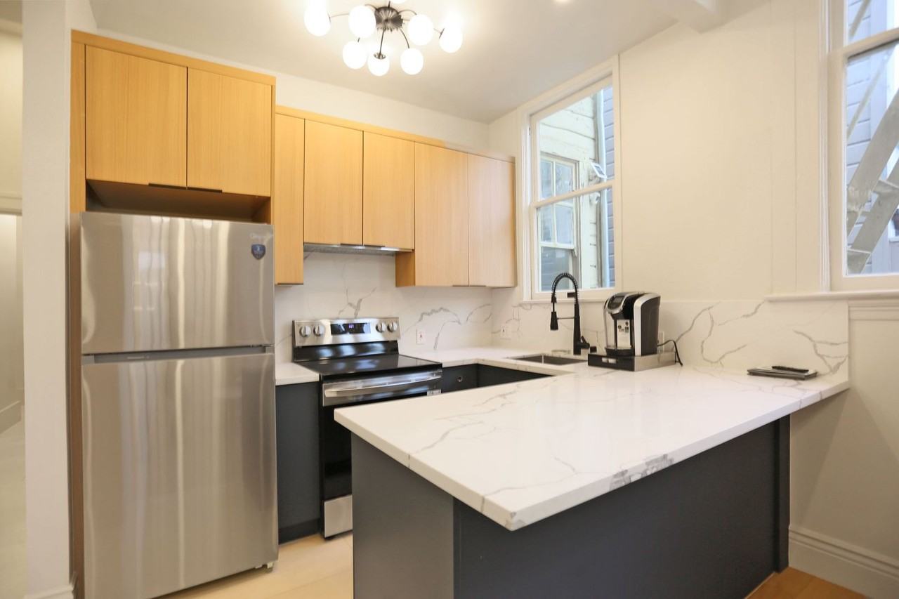 2221 Pacific Ave - Photo 7 of 20