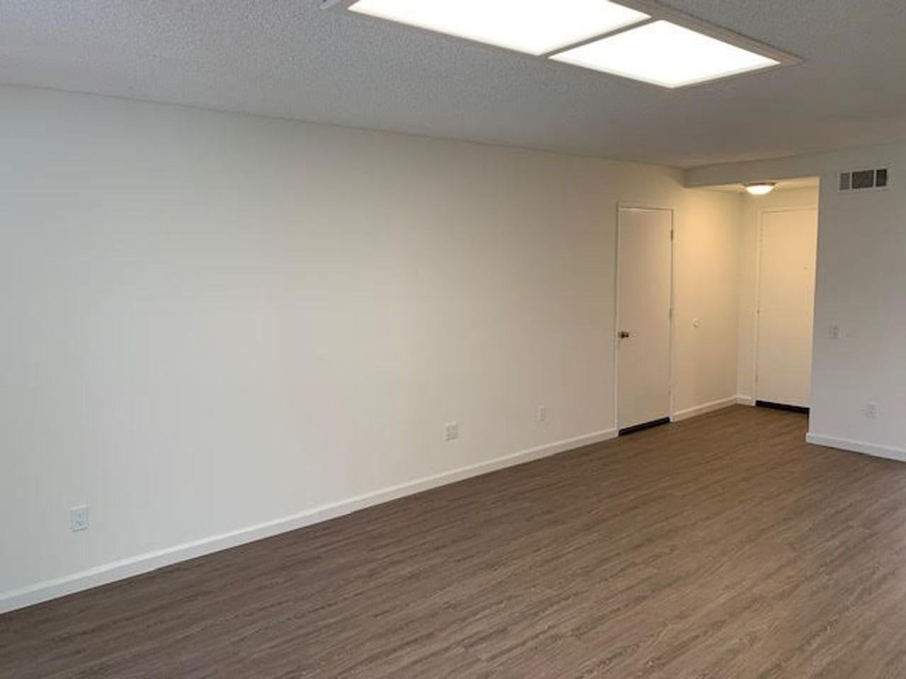 15121 Village 15 - Photo 5 of 31