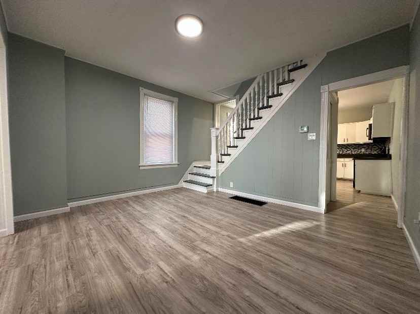 359 N 1st St - Photo 2 of 12