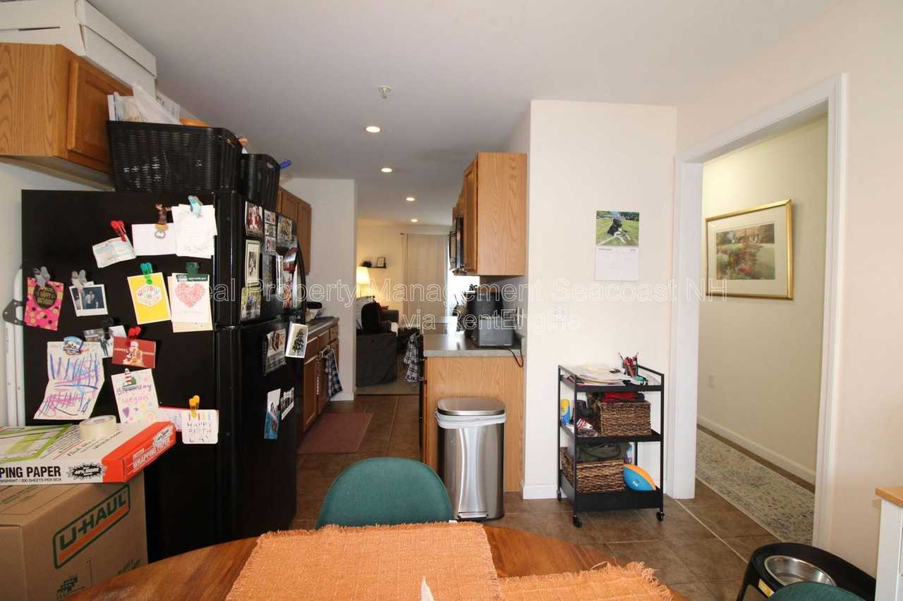 1 Waverly Dr - Photo 6 of 22