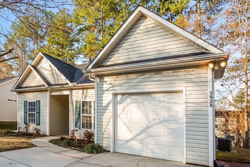 3928 Old Glory Dr - Photo 3 of 16