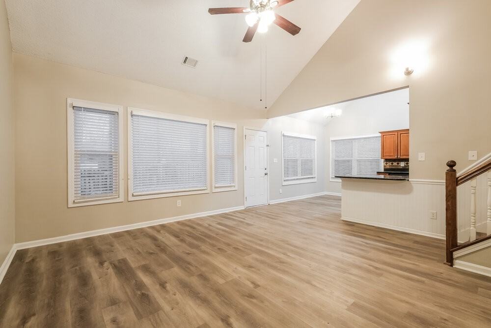 4252 Brandy Ann Dr - Photo 6 of 17