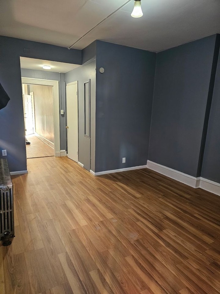 138 N 8th Street - Photo 5 of 18