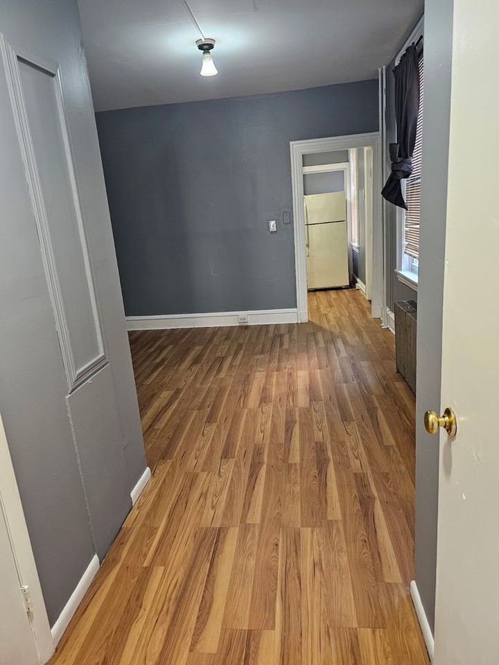 138 N 8th Street - Photo 6 of 18