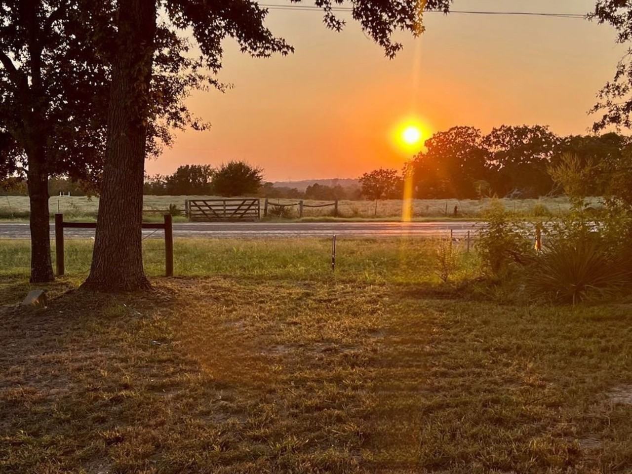 3410 County Road 4610 - Photo 4 of 20