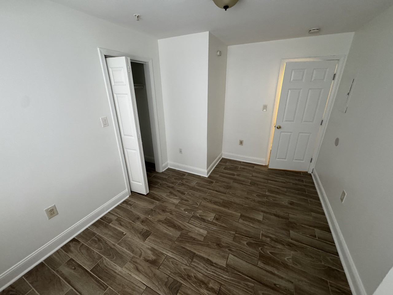 4110 Ames St Ne #14 - Photo 5 of 6