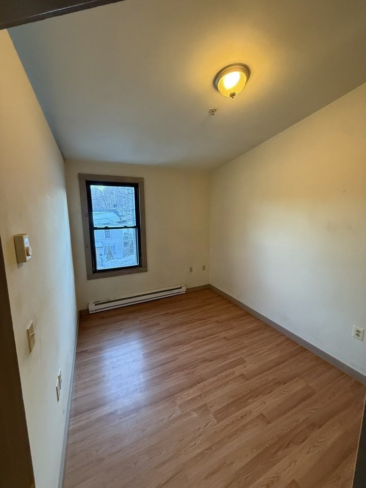 279 North Main Street #7 - Photo 4 of 6