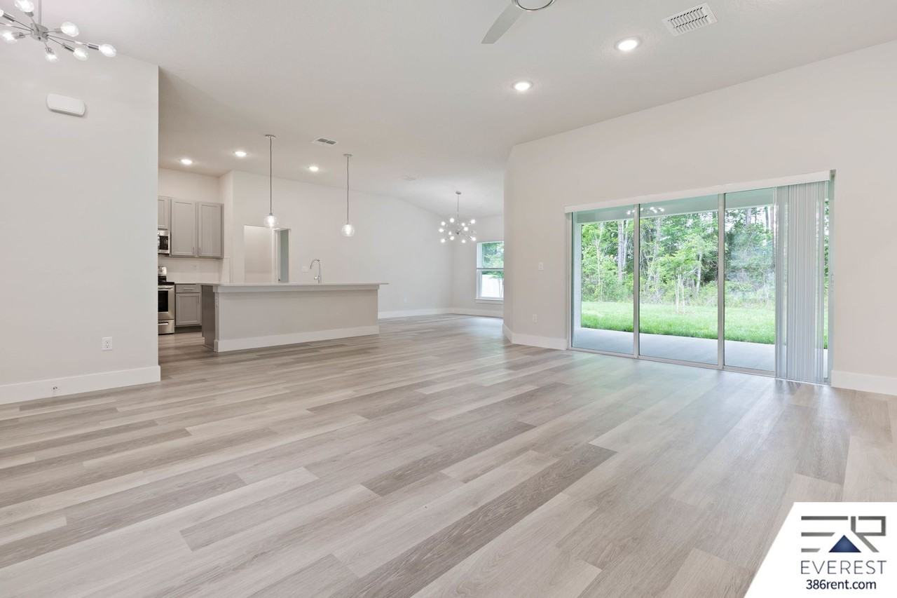 51 Woodside Dr - Photo 7 of 35