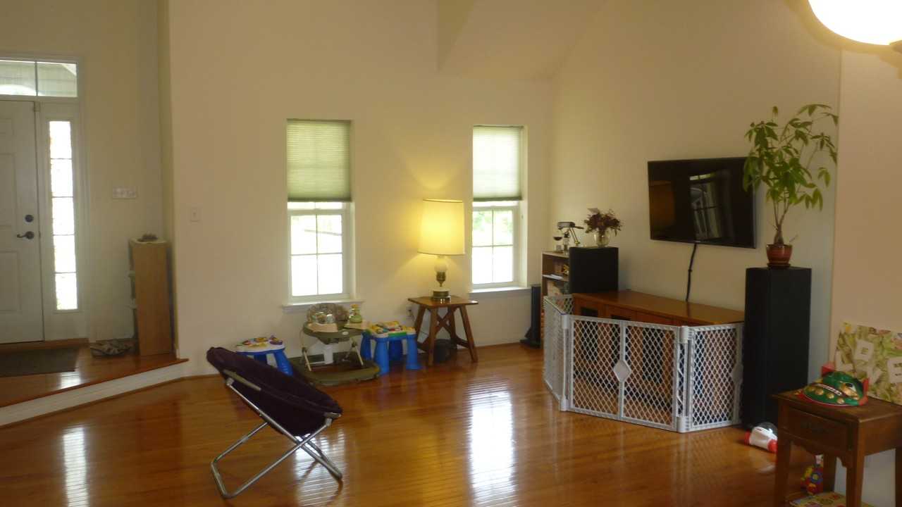 9237 Scotts Bluff Ln - Photo 6 of 9