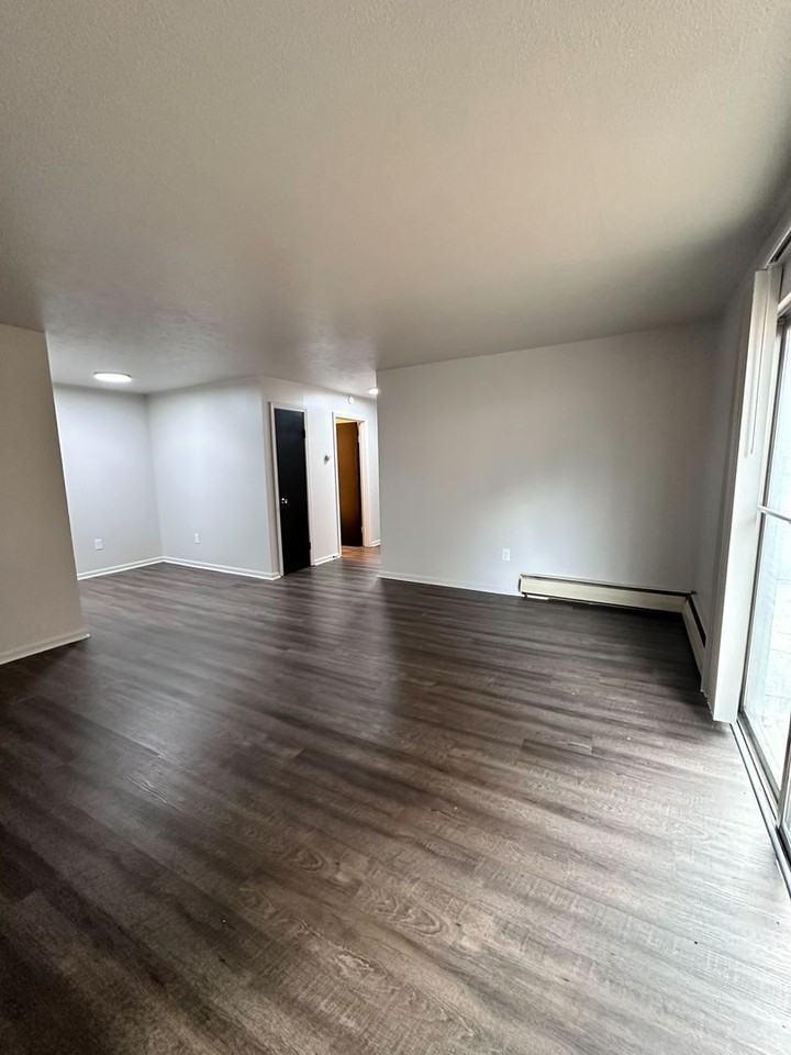 Park IV - Photo 5 of 24