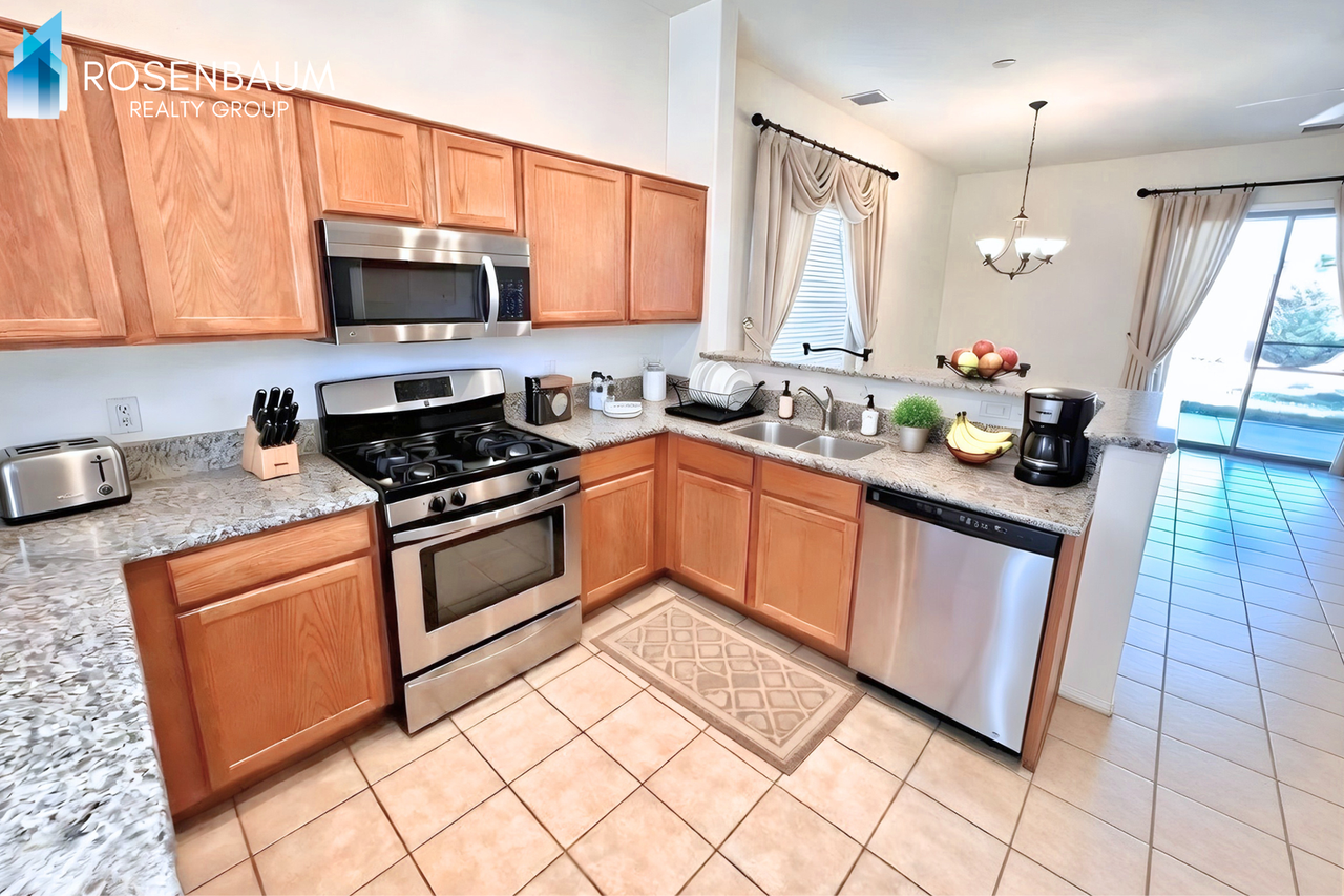 4781 N Wycliffe Dr - Photo 6 of 26