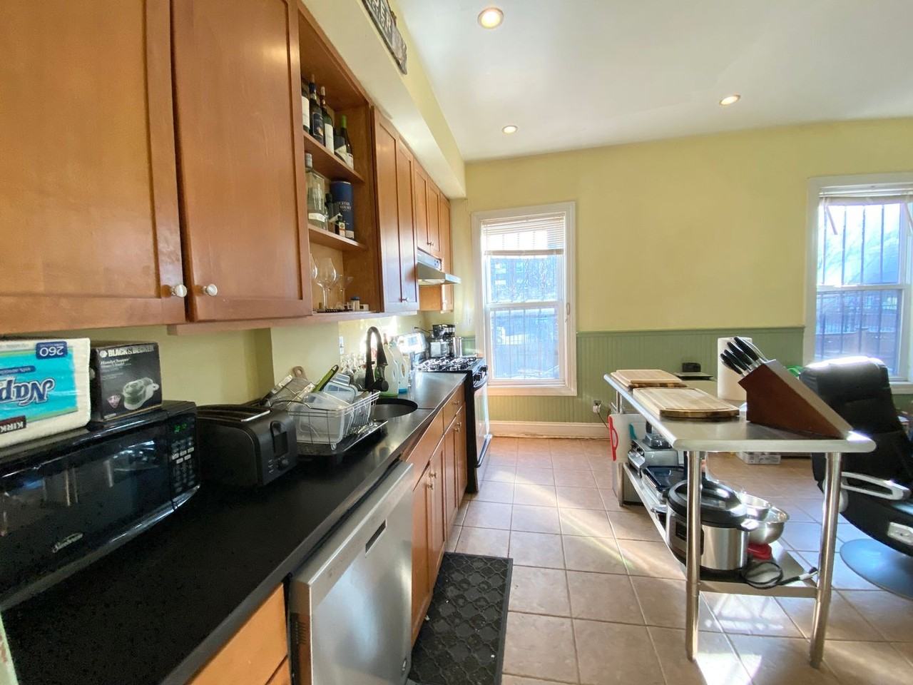 16 Worthington St - Photo 2 of 27