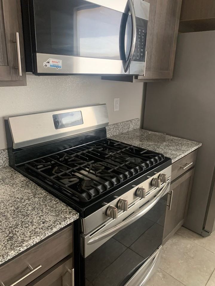 2676 Chinaberry Hill St - Photo 5 of 19