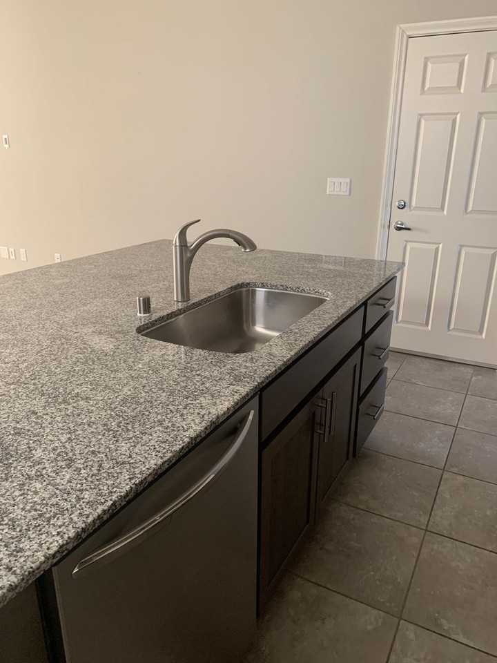 2676 Chinaberry Hill St - Photo 7 of 19