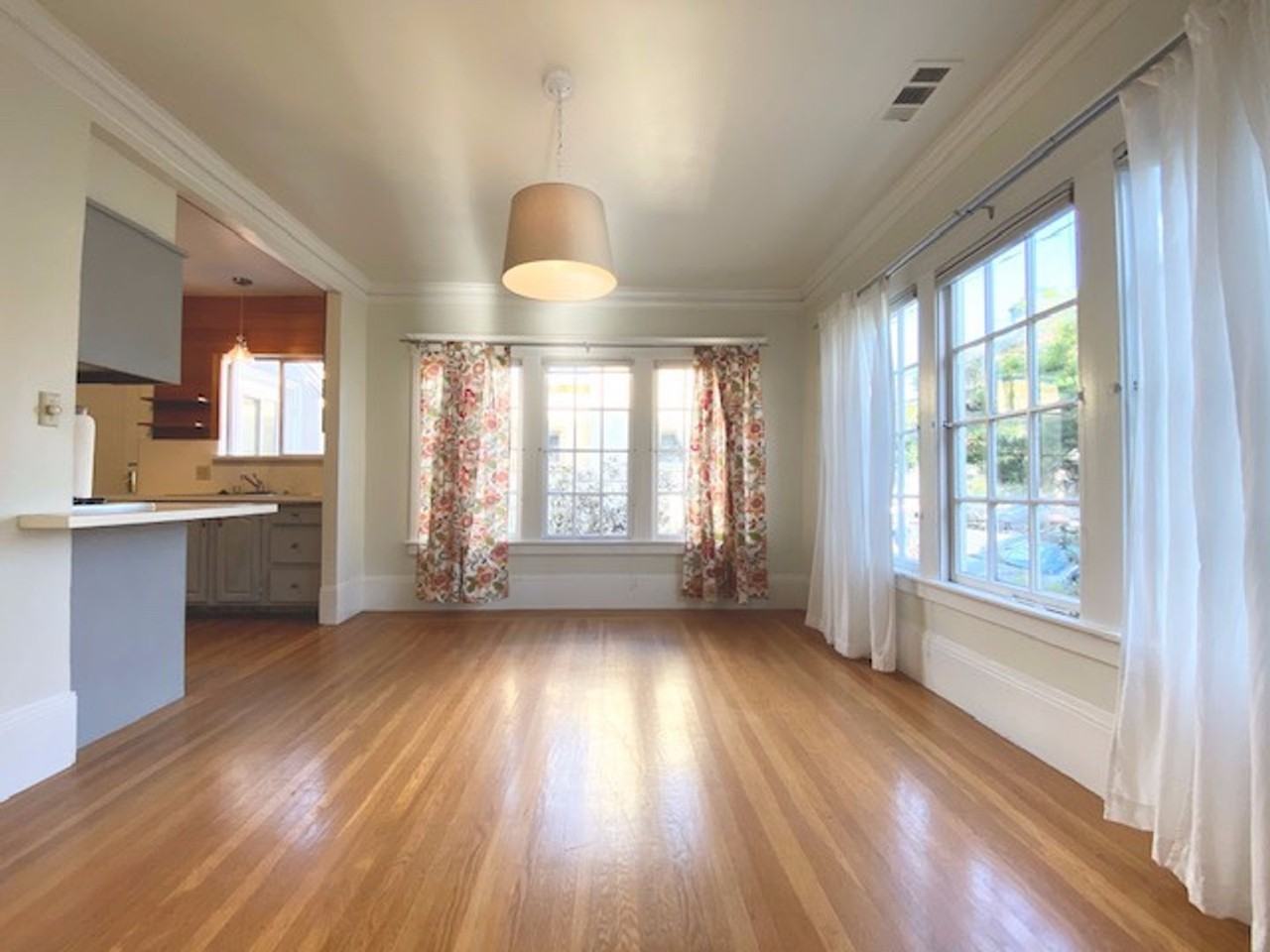 1810 Pacific Ave - Photo 6 of 23