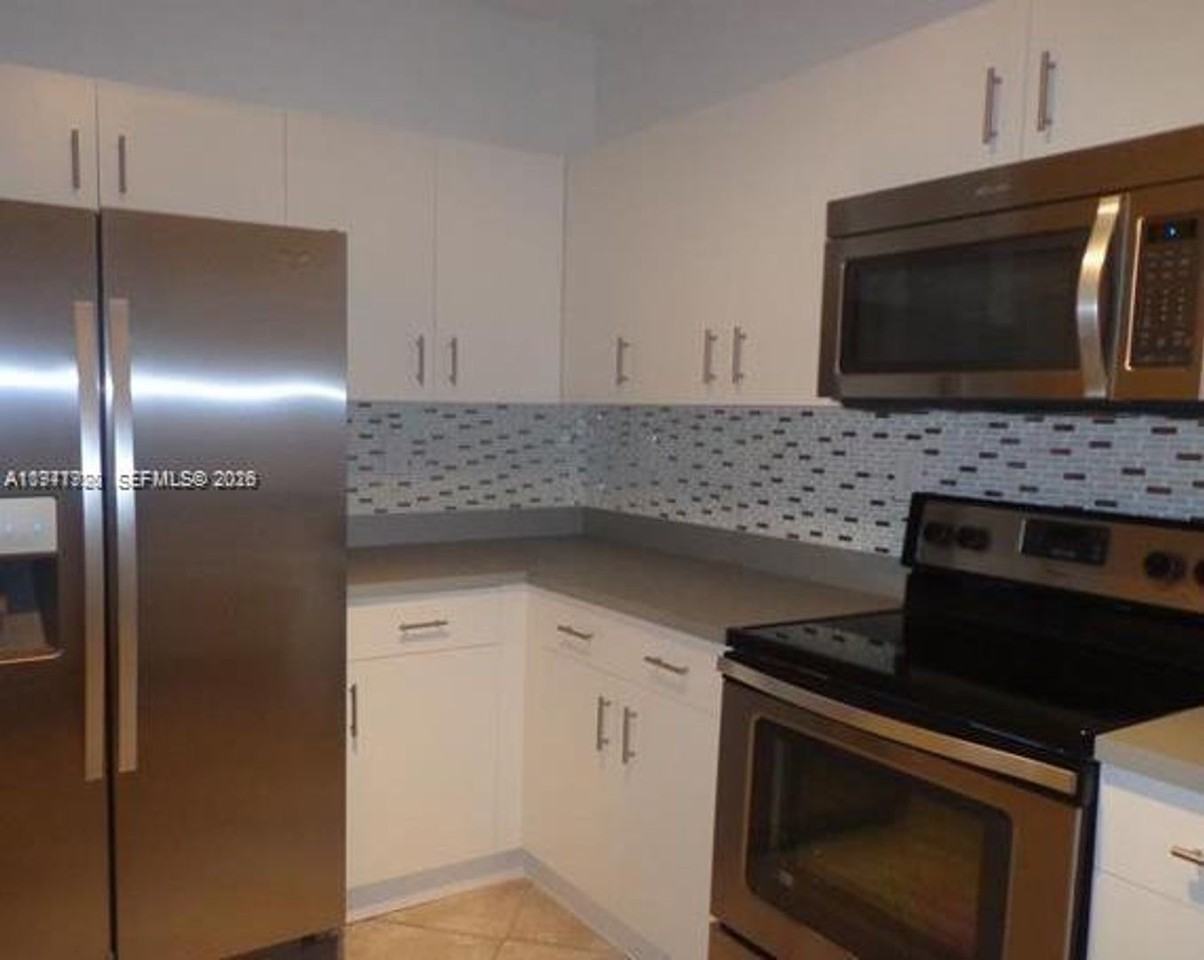 2218 2218 NW 160th Ter th 2218 - Photo 3 of 8