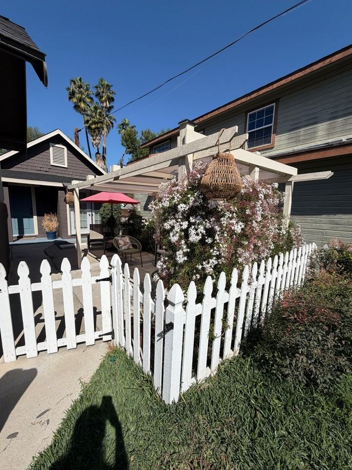 177 Painter St - Photo 5 of 20