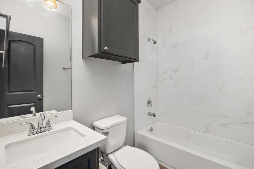 1412 Acme Ln Apt 3 - Photo 6 of 12