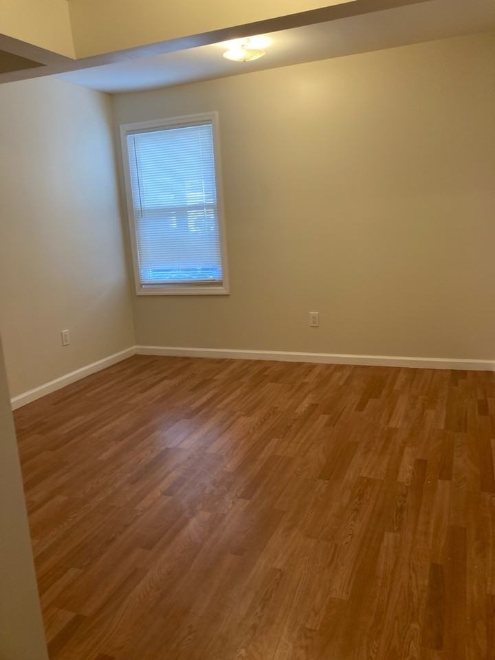 18 Grant Ave #1 - Photo 6 of 9