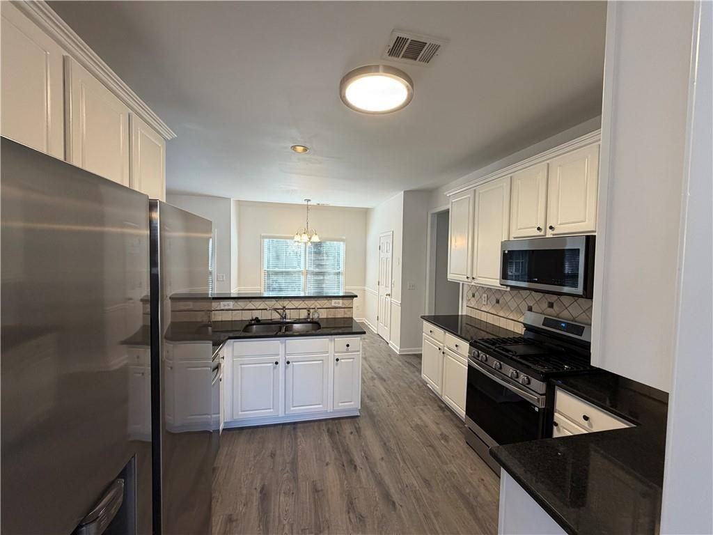 505 Summer Breeze Ct - Photo 5 of 30