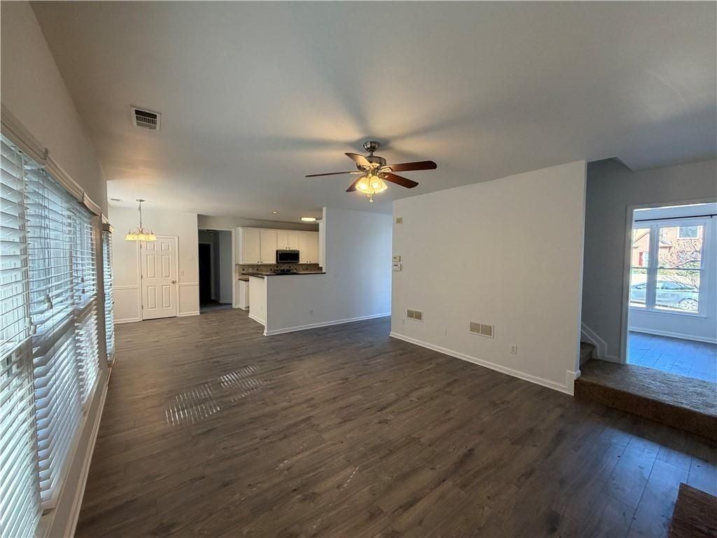 505 Summer Breeze Ct - Photo 7 of 30