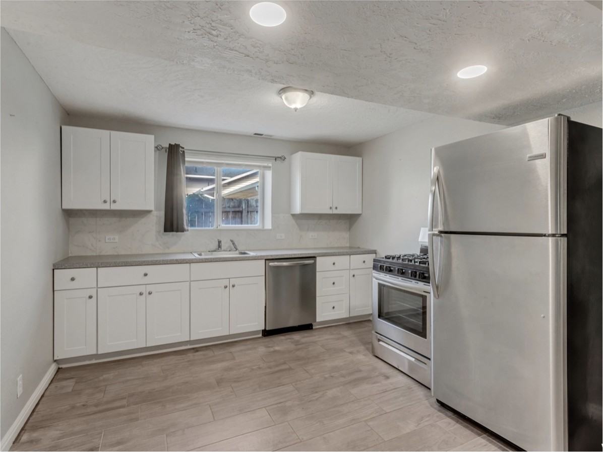 321 Wn - Photo 2 of 9