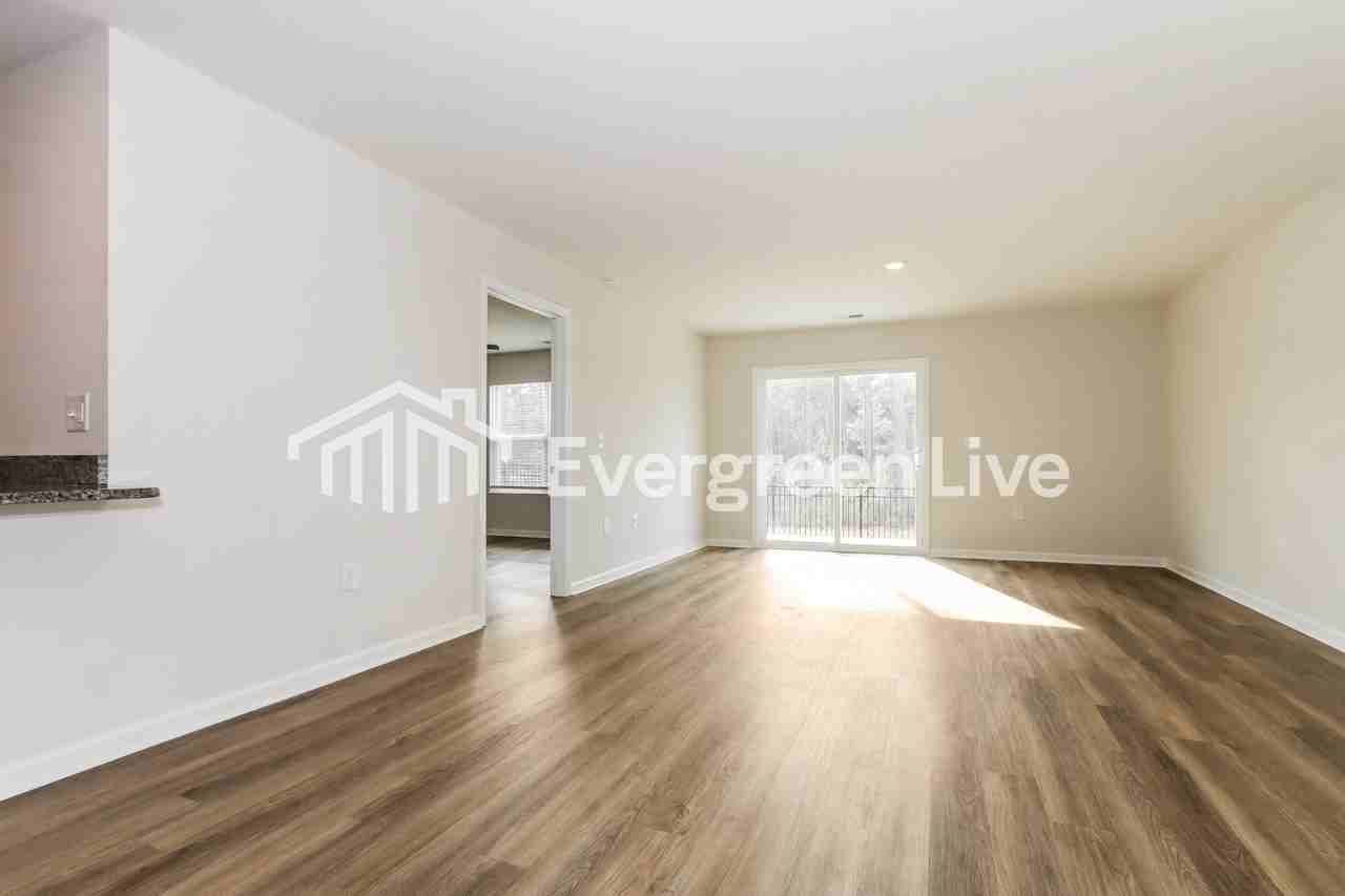 2247 Courtina Way - Photo 2 of 15