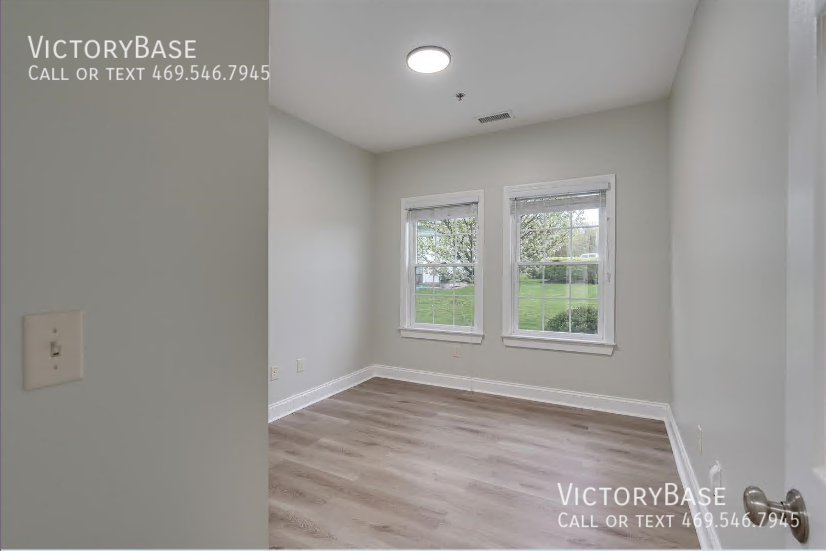 806 Brady Rd - Photo 4 of 15