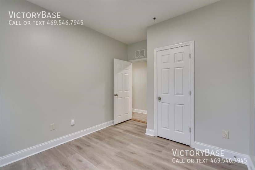 806 Brady Rd - Photo 5 of 15