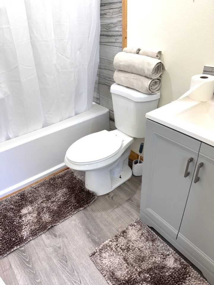 15-1898 5th Ave - Photo 2 of 7