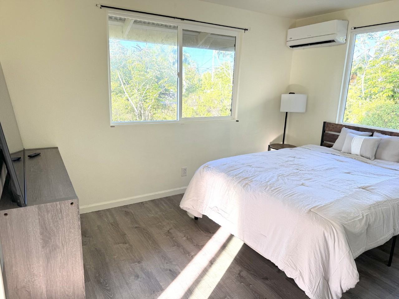 15-1898 5th Ave - Photo 4 of 7