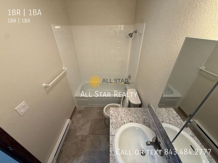 1315 Cordova St #104 - Photo 6 of 9
