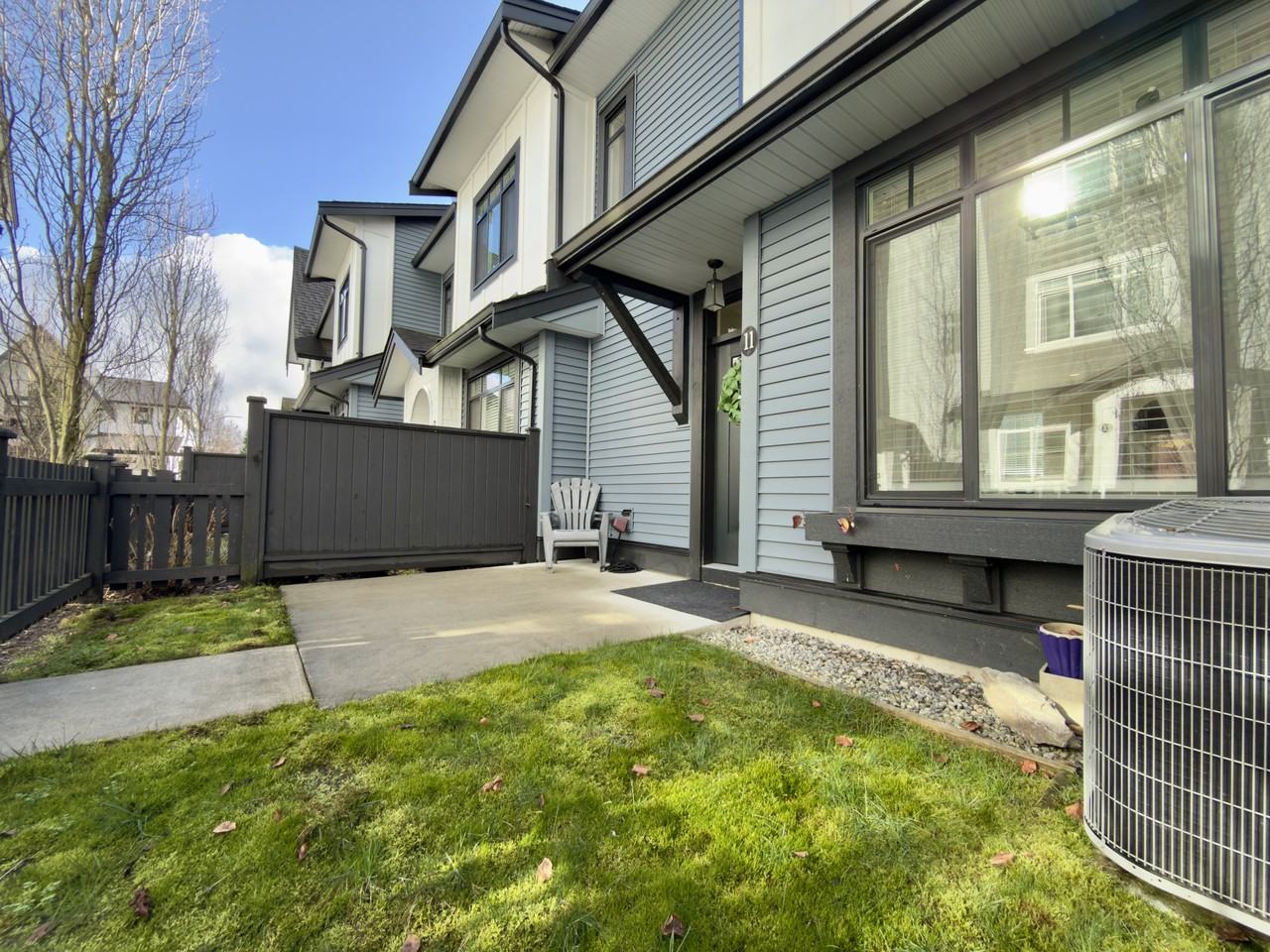 6897 201 Street - Photo 5 of 24