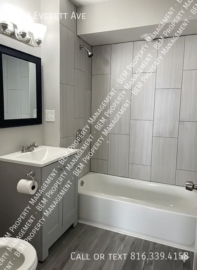 3049 Everett Ave #1 - Photo 6 of 9