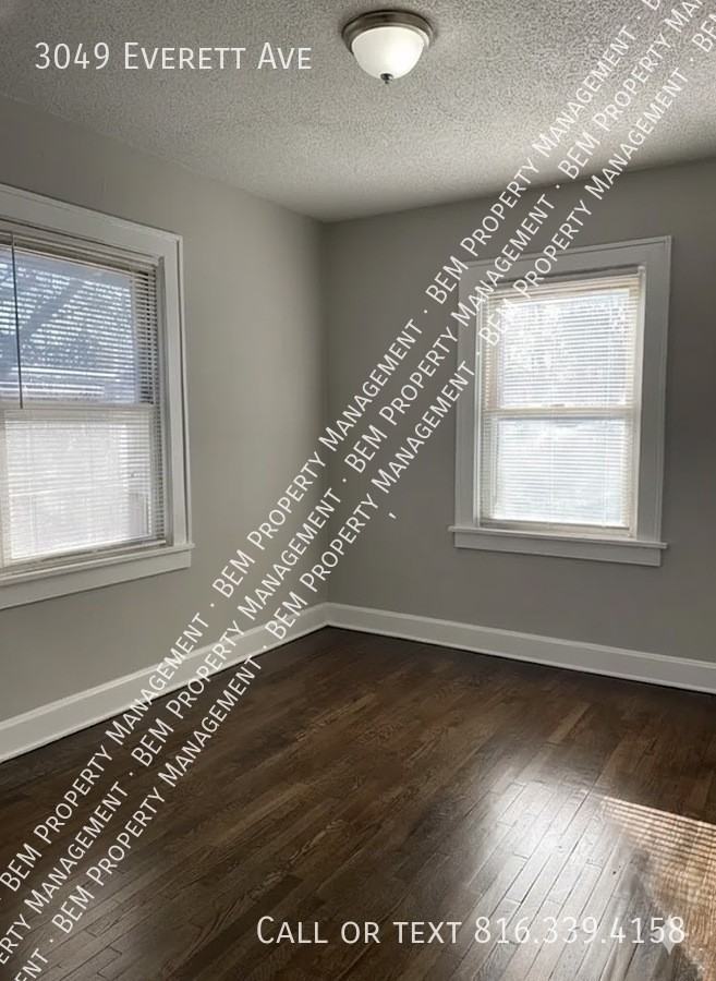 3049 Everett Ave #1 - Photo 7 of 9