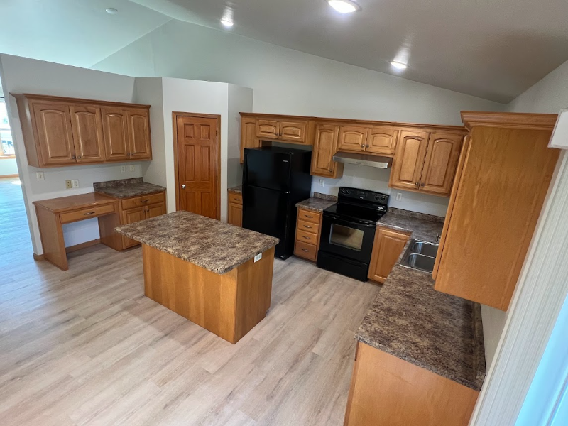 1237 Trailside Ter #1237 - Photo 2 of 9