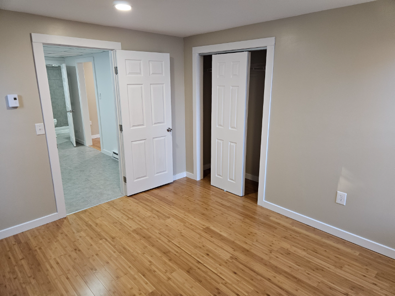 205 E 2nd St #4 - Photo 5 of 12