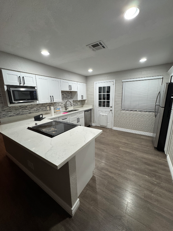 518 S Mulberry - Photo 2 of 8