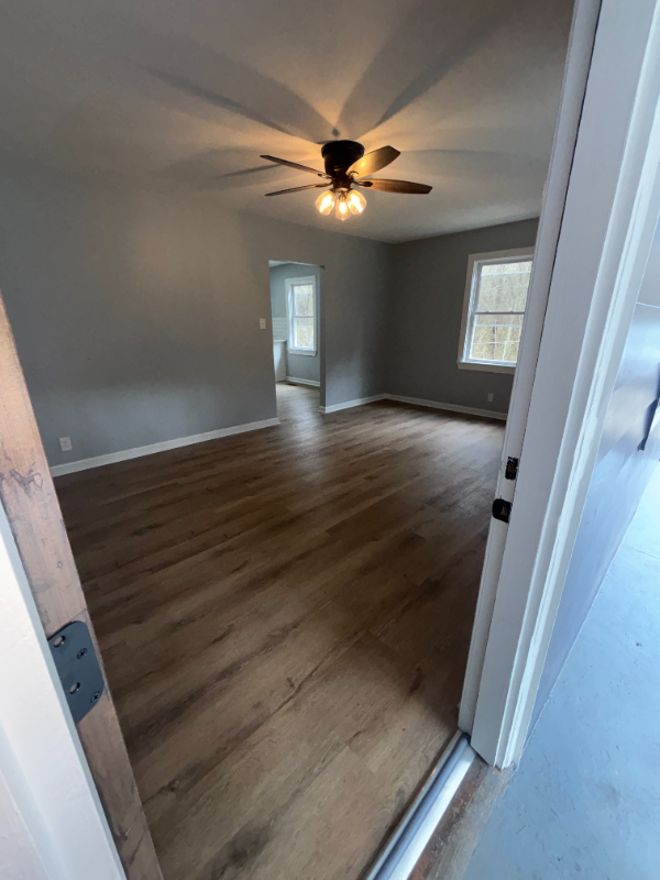 619 Pinewood Ave - Photo 2 of 20