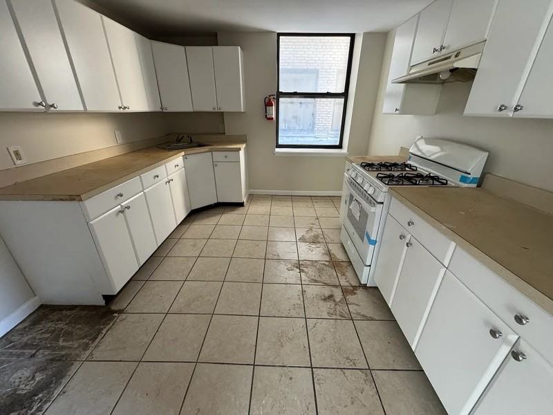 119 Elizabeth Ave #4 - Photo 6 of 6