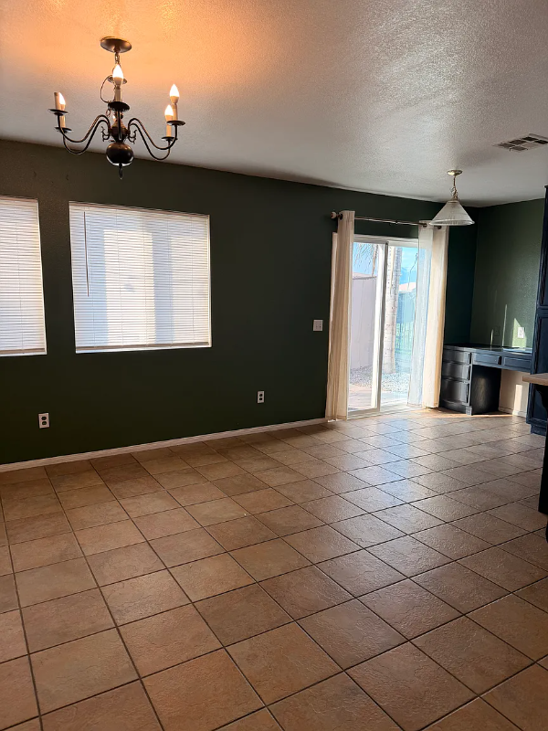 15309 La Palma Way - Photo 7 of 19