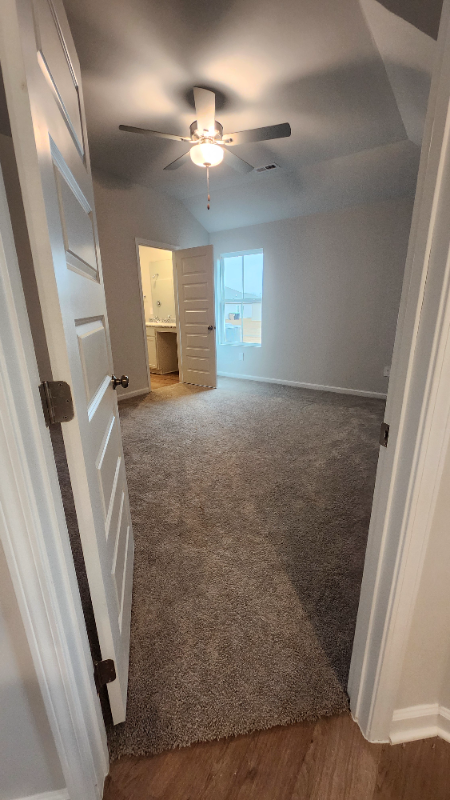 4011 Mckenzie Dr Sw - Photo 2 of 8