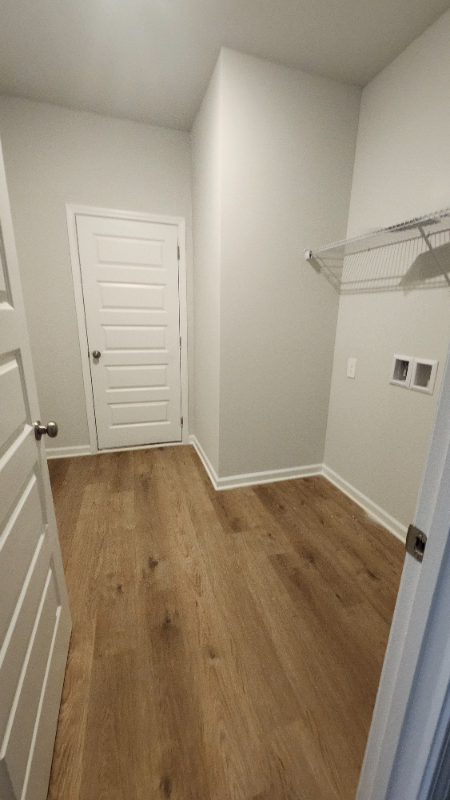 4011 Mckenzie Dr Sw - Photo 7 of 8