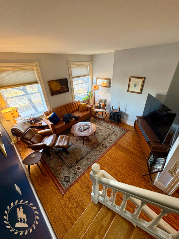 211 W Mount Royal Ave #211MR2 - Photo 4 of 19