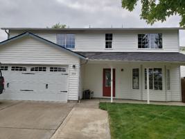 featured image of 770 Hyacinth St