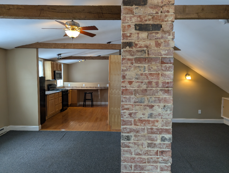 60 Dog Hill Rd #B - Photo 2 of 5