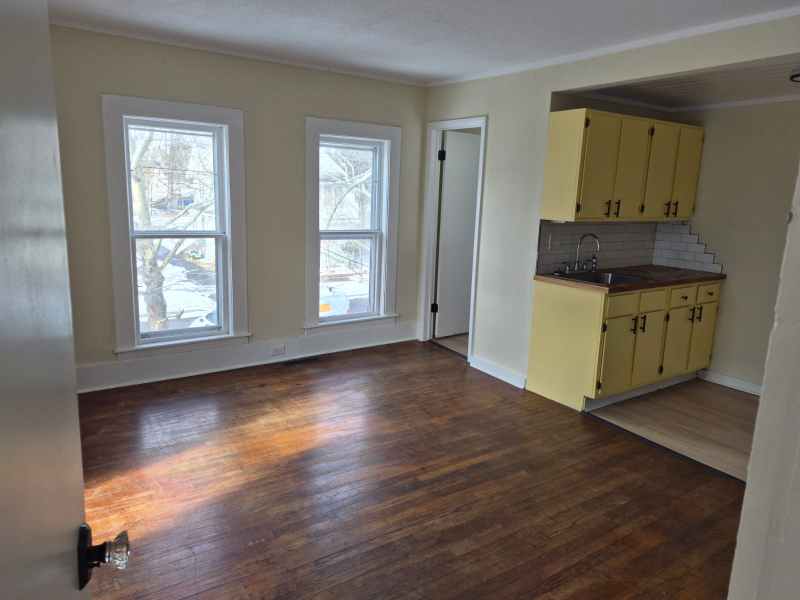 15 Hubbard St - Photo 6 of 9